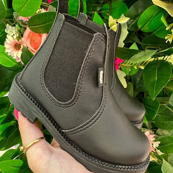 Bota Nilqi Masculina Preto